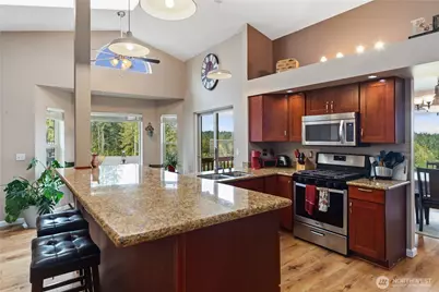 1242 NW Timber Shadow Court, Silverdale, WA 98383 - Photo 4