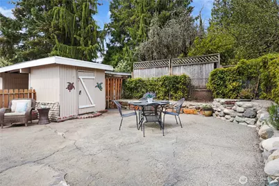 8005 220th Street SW, Edmonds, WA 98026 - Photo 24