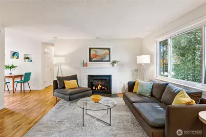 8005 220th Street SW, Edmonds, WA 98026 - Photo 4