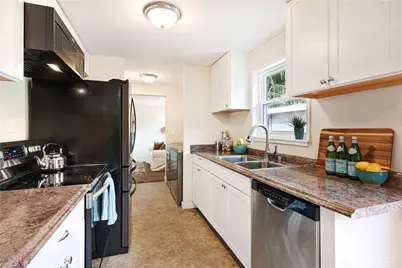8005 220th Street SW, Edmonds, WA 98026 - Photo 10