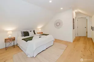 6338 Blakely Ave NE, Bainbridge Island, WA 98110 - Photo 22