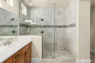 14721 Knoll Park Ct E, Bonney Lake, WA 98391 - Photo 16