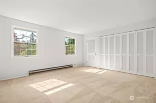 1420 Bellevue Way SE, Bellevue, WA 98004 - Photo 16