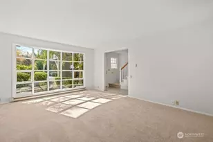 1420 Bellevue Way SE, Bellevue, WA 98004 - Photo 6