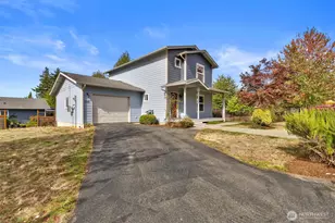300 NE Max William Loop, Poulsbo, WA 98370 - Photo 2