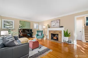 6516 31st Ave NE, Seattle, WA 98115 - Photo 4