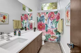 7560 86th Ave SE, Mercer Island, WA 98040 - Photo 16