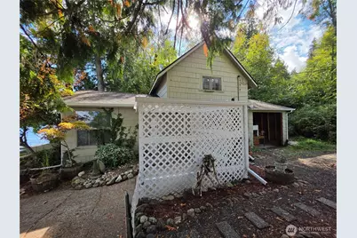 560 E North Bay Road, Allyn, WA 98524 - Photo 8