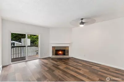 14475 NE 40th St #E202, Bellevue, WA 98007 - Photo 6