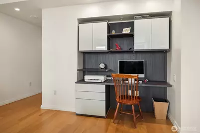 500 106th Avenue NE #1313, Bellevue, WA 98004 - Photo 16