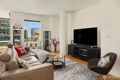 500 106th Avenue NE #1313, Bellevue, WA 98004 - Photo 4