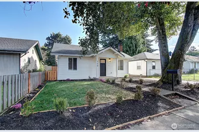 340 20 Avenue, Longview, WA 98632 - Photo 1