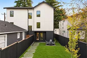 7358 33rd Ave NE, Seattle, WA 98115 - Photo 30