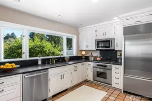 2324 34th Ave S, Seattle, WA 98144 - Photo 14