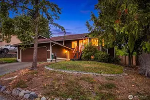 10429 10th Pl SE, Lake Stevens, WA 98258 - Photo 1