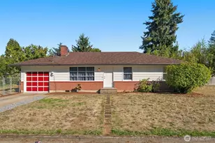2526 E 20th St, Vancouver, WA 98661 - Photo 2