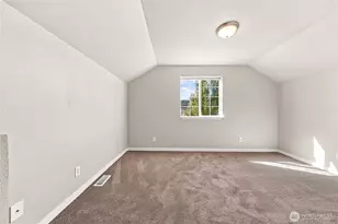 213 Phoenix Ave SW, Orting, WA 98360 - Photo 20