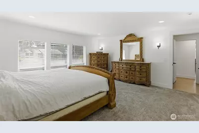 9727 60th Street W, University Place, WA 98467 - Photo 14