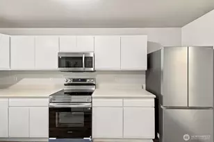 9502 E 187th St Ct E, Puyallup, WA 98375 - Photo 10
