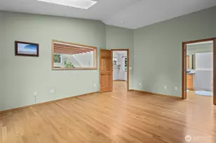 411 Puget Dr, Coupeville, WA 98239 - Photo 18