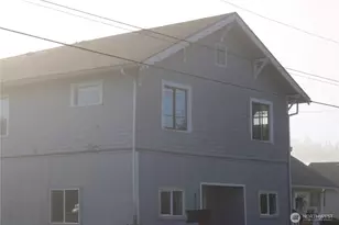 626 Monroe St, Hoquiam, WA 98550 - Photo 2