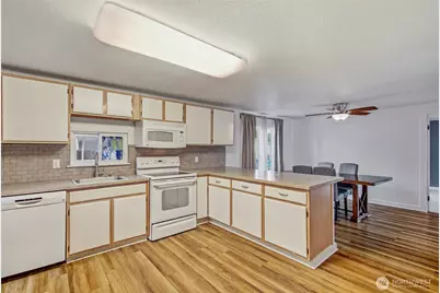 1110 101st Street Ct E #5, Tacoma, WA 98445 - Photo 8