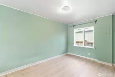 1110 101st Street Ct E #5, Tacoma, WA 98445 - Photo 18