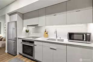 450 South Main St, Seattle, WA 98104 - Photo 4
