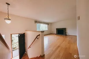 19311 59th Pl NE, Kenmore, WA 98028 - Photo 2