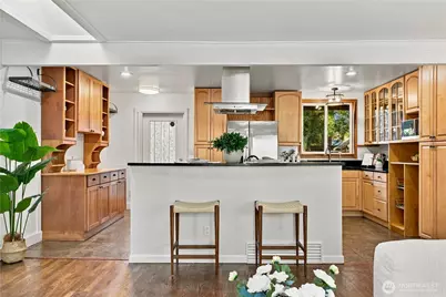 12119 NE 65th St, Kirkland, WA 98033 - Photo 6