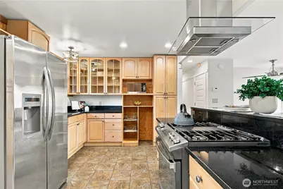 12119 NE 65th St, Kirkland, WA 98033 - Photo 8
