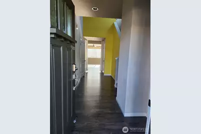 519 Birchwood Drive SW, Olympia, WA 98502 - Photo 2