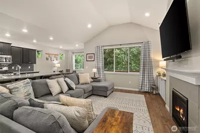 13910 183rd Avenue Ct E, Bonney Lake, WA 98391 - Photo 6