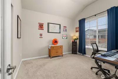 13910 183rd Avenue Ct E, Bonney Lake, WA 98391 - Photo 16