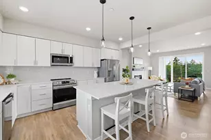 18834 67th Dr NE, Kenmore, WA 98028 - Photo 6
