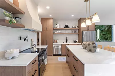 2725 Belvidere Avenue SW, Seattle, WA 98126 - Photo 14