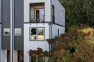 2721 Belvidere Ave SW, Seattle, WA 98126 - Photo 2