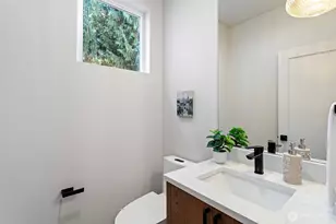 2721 Belvidere Ave SW, Seattle, WA 98126 - Photo 8