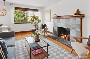 461 N 45th St, Seattle, WA 98103 - Photo 8