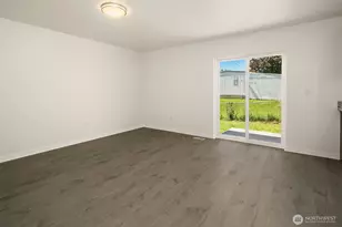 513 4th St, Sultan, WA 98294 - Photo 4