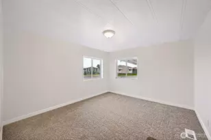 2240 W Broadway Ave, Moses Lake, WA 98837 - Photo 2