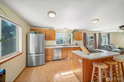6121 58th Avenue SE, Lacey, WA 98513 - Photo 12