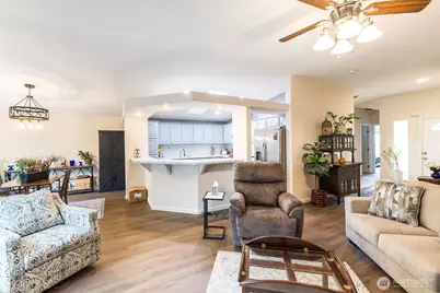 2020 177th Street Ct E #42, Spanaway, WA 98387 - Photo 6