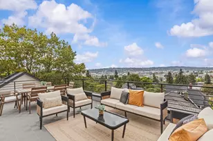 307 NW 52nd St, Seattle, WA 98107 - Photo 2