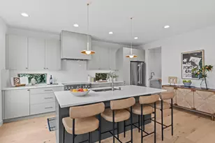 307 NW 52nd St, Seattle, WA 98107 - Photo 14