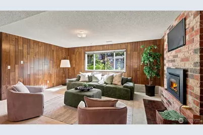 15914 SE 176th Place, Renton, WA 98058 - Photo 14