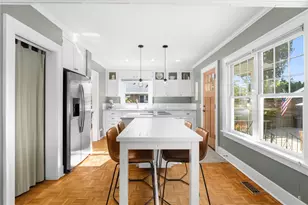 1537 Thorndyke Ave W, Seattle, WA 98199 - Photo 10