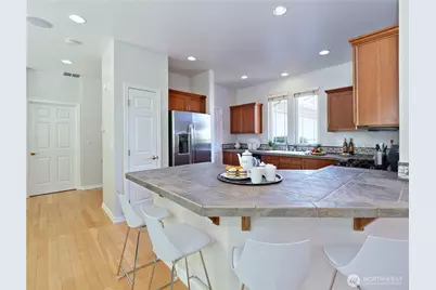 11706 239th Avenue NE, Redmond, WA 98053 - Photo 8