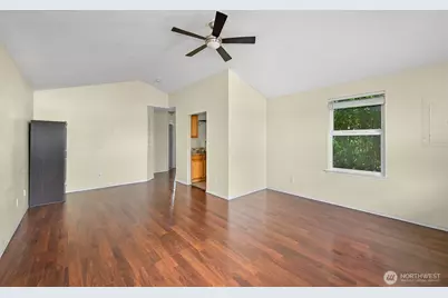 1906 N 30th Street, Mount Vernon, WA 98273 - Photo 2