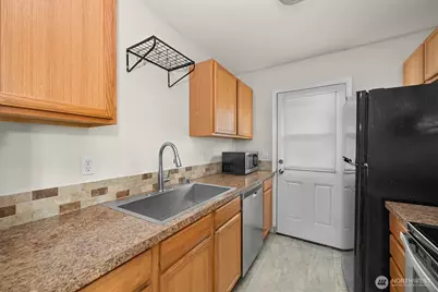 1906 N 30th Street, Mount Vernon, WA 98273 - Photo 6